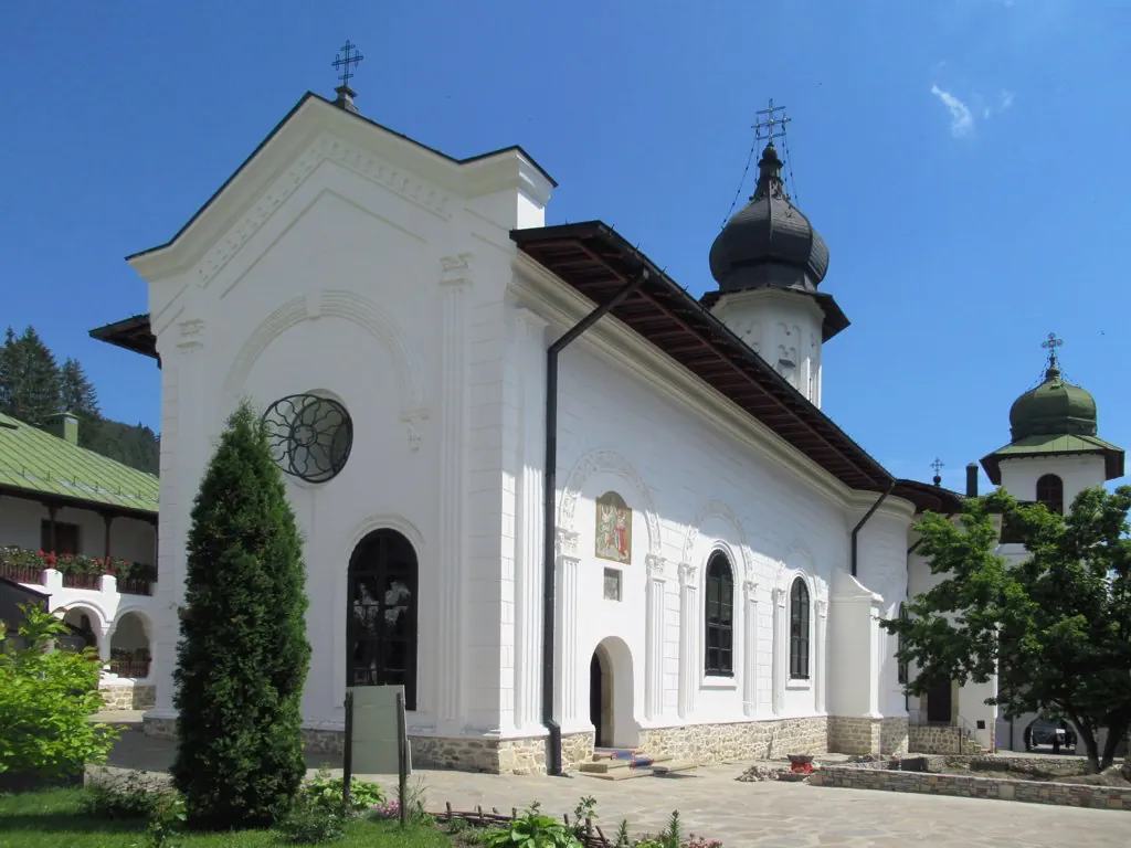 Fotografia 3 din 4, Mănăstirea Agapia – Muzeul Mănăstirii și Muzeul Vivant