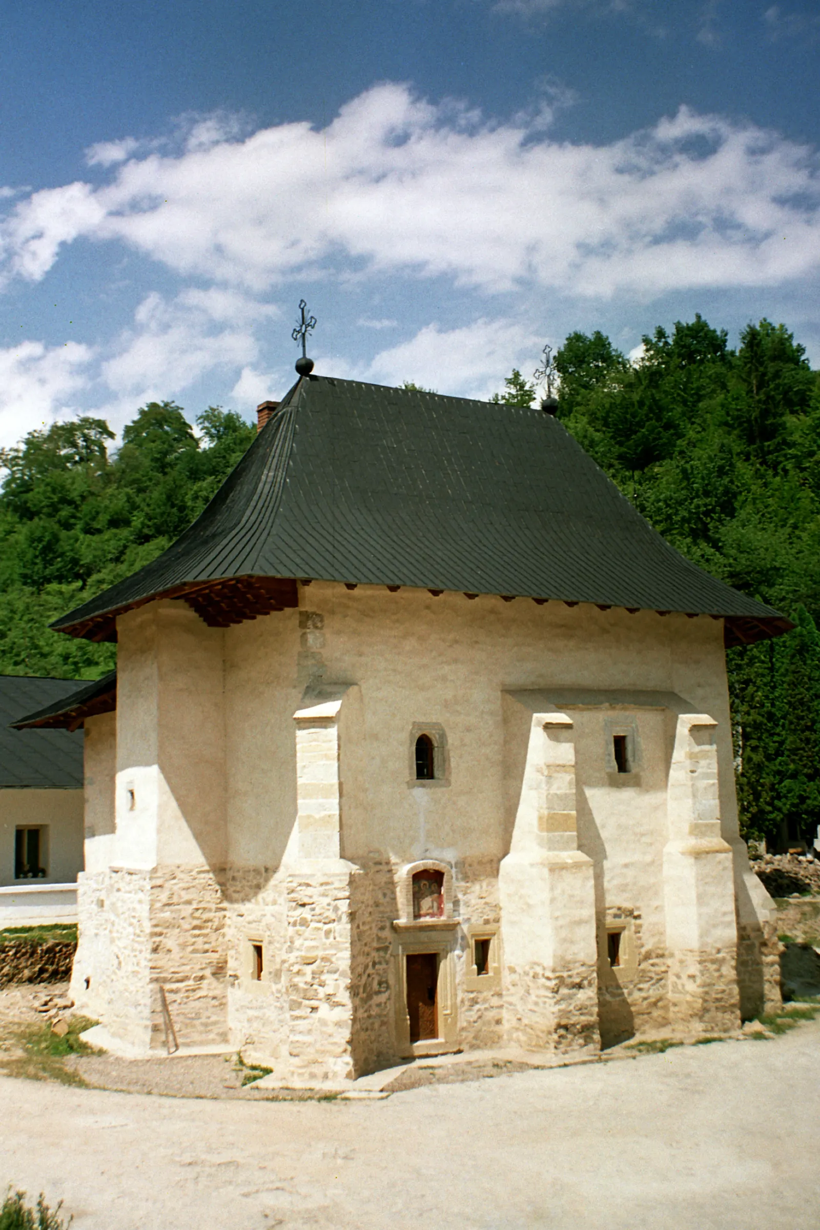 Fotografia 4 din 4, Mănăstirea Pângărați