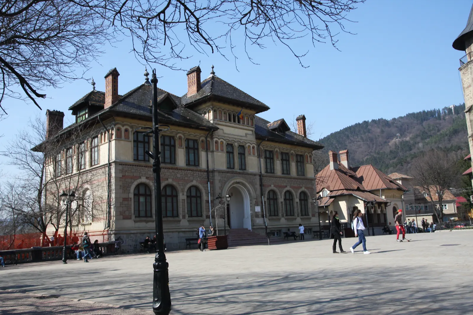 Fotografia 2 din 3, Muzeul de Etnografie Piatra-Neamț