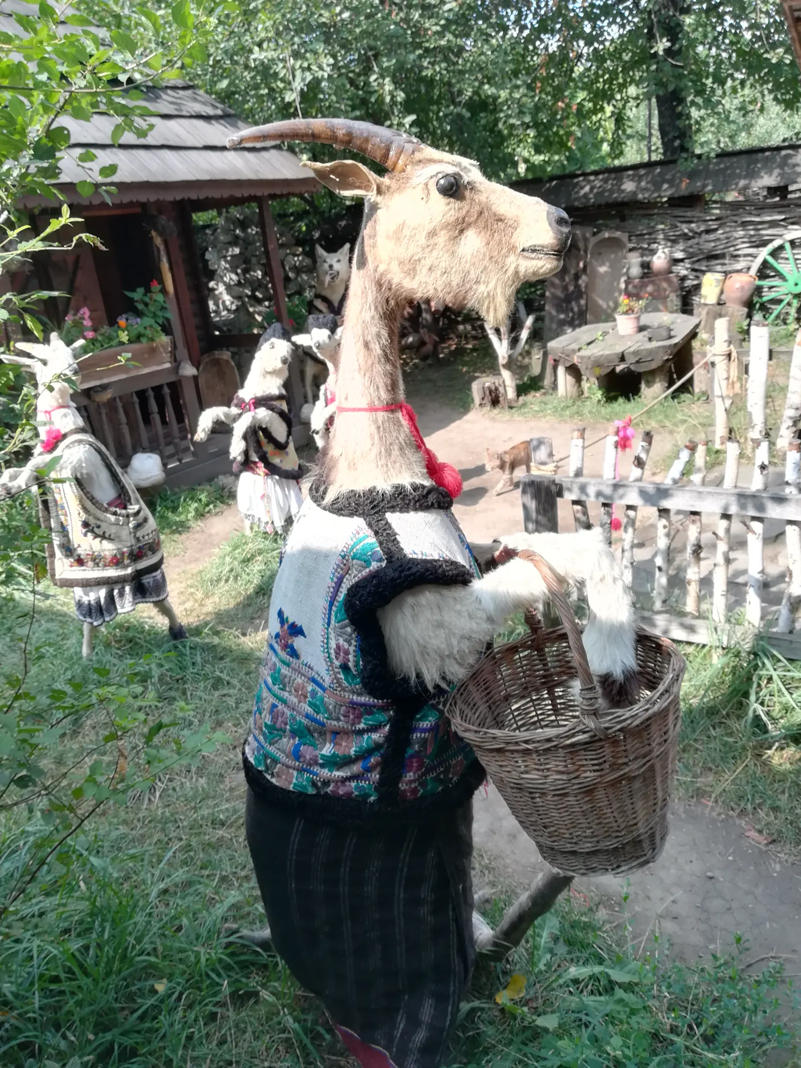 Fotografia 4 din 4, Muzeul Memorial „Ion Creangă” Humulești
